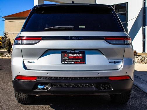 2024 Jeep Grand Cherokee 4xe Trailhawk