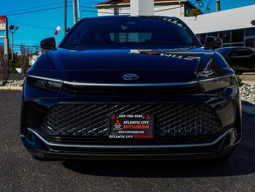 2024 Toyota Crown XLE