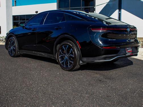 2024 Toyota Crown XLE