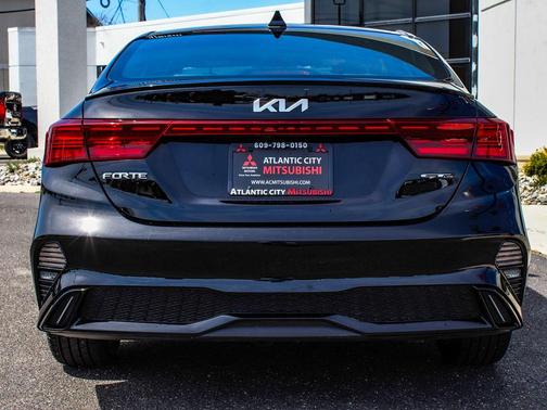 Aurora Black 2023 Kia Forte GT-Line