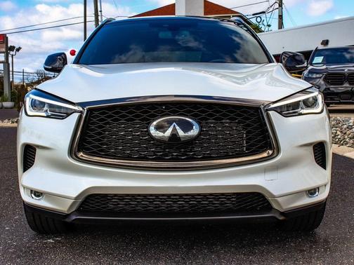 2021 INFINITI QX50 LUXE AWD