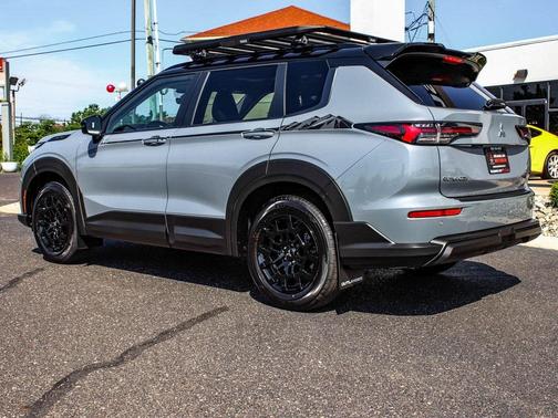 2025 Mitsubishi Outlander TRAIL EDITION 2.5 S-AWC