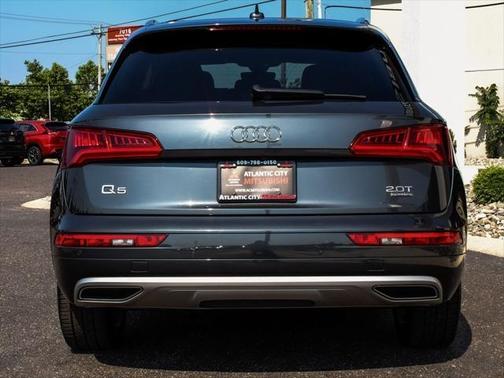 2018 Audi Q5 2.0T Premium Plus