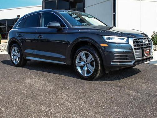 2018 Audi Q5 2.0T Premium Plus