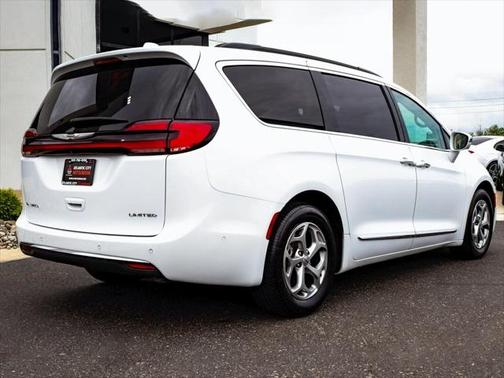 2022 Chrysler Pacifica Limited