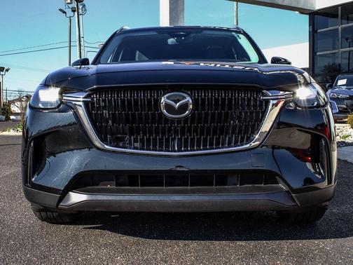 2024 Mazda CX-90 PHEV Preferred