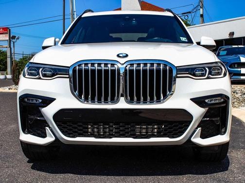 2022 BMW X7 xDrive40i