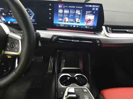2025 BMW X2 M35i