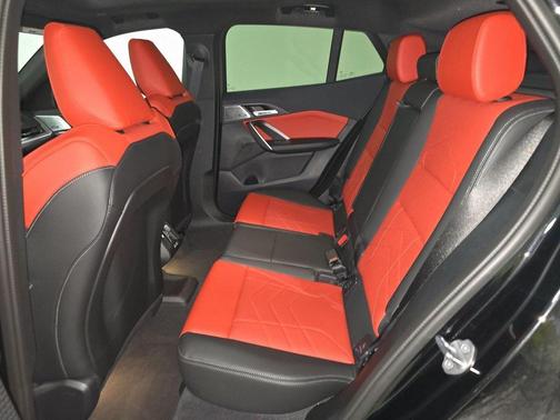 2025 BMW X2 M35i