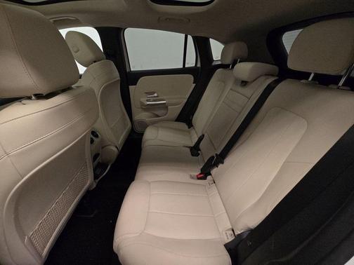 2021 Mercedes-Benz GLA 250 Base 4MATIC