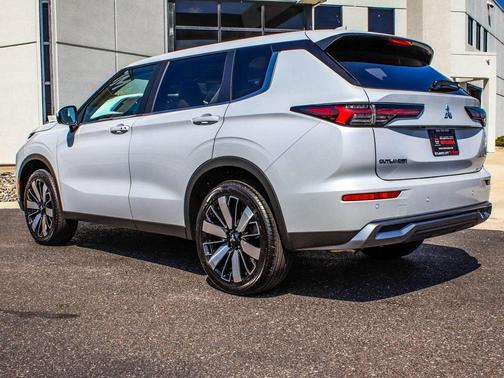 2025 Mitsubishi Outlander SE 2.5 S-AWC