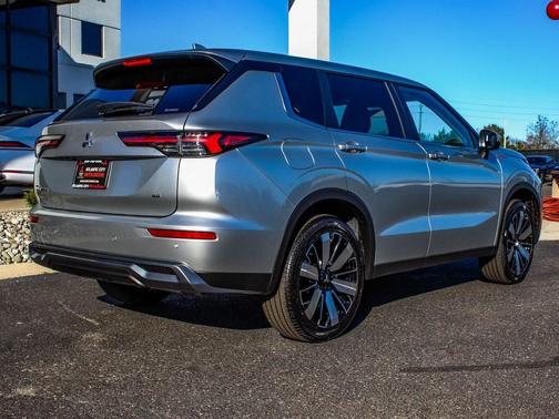 2025 Mitsubishi Outlander SE 2.5 S-AWC