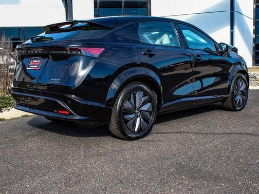 2024 Nissan ARIYA EVOLVE+