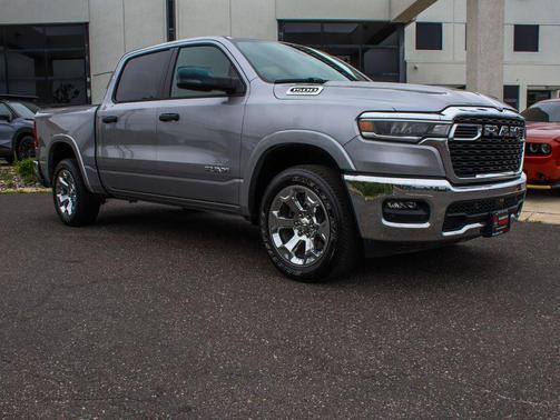 Billet Silver Metallic Clearcoat 2026 RAM 1500 Big Horn/Lone Star
