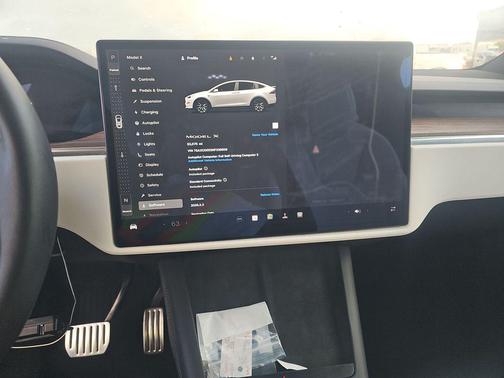 Pearl White Multi-Coat 2022 Tesla Model X Dual Motor All-Wheel Drive