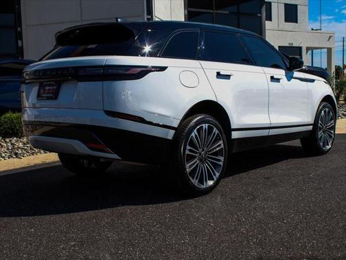 2025 Land Rover Range Rover Velar P250 SE R-Dynamic