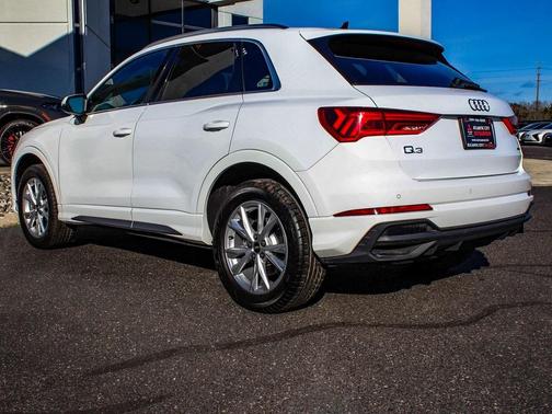 2023 Audi Q3 Premium 45 TFSI S line quattro Tiptronic
