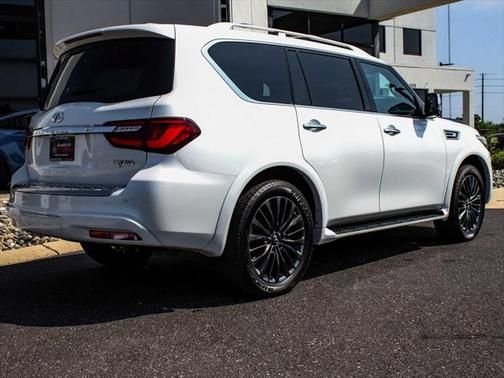 2022 INFINITI QX80 SENSORY AWD