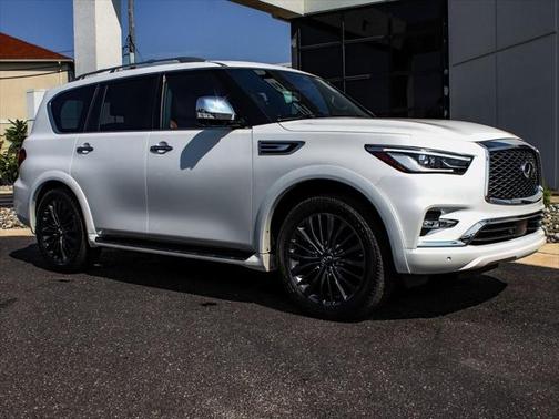 2022 INFINITI QX80 SENSORY AWD
