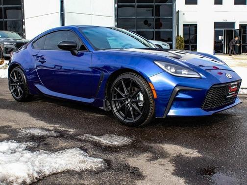 2025 Toyota GR86 Premium
