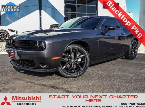 2022 Dodge Challenger SXT