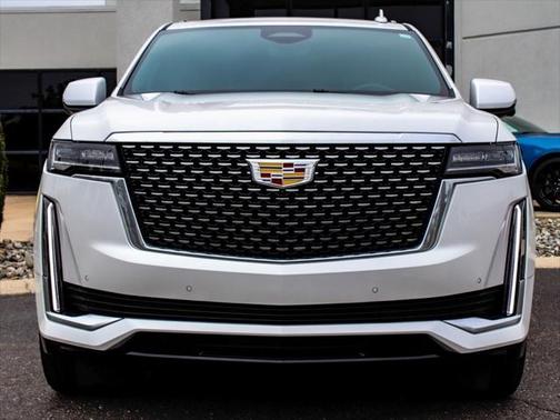 2024 Cadillac Escalade ESV Premium Luxury