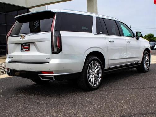 2024 Cadillac Escalade ESV Premium Luxury