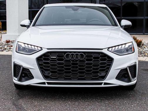2024 Audi A4 45 S line Premium Plus