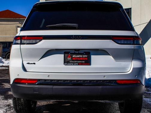 2024 Jeep Grand Cherokee Altitude
