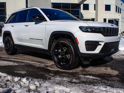 2024 Jeep Grand Cherokee Altitude