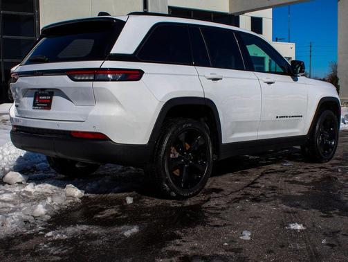2024 Jeep Grand Cherokee Altitude