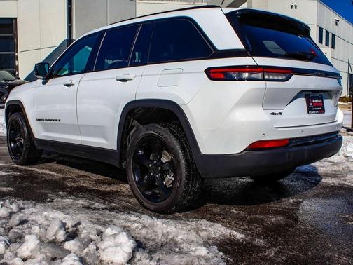 2024 Jeep Grand Cherokee Altitude