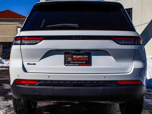 2024 Jeep Grand Cherokee Altitude