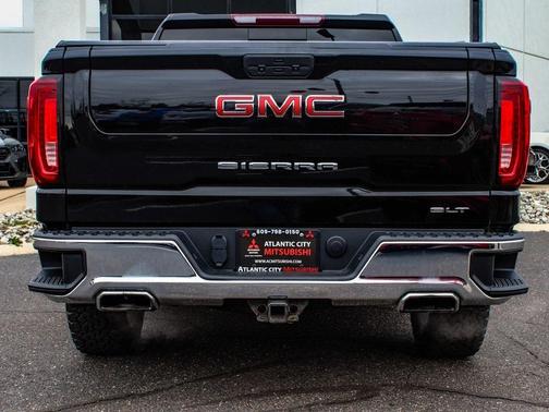 2021 GMC Sierra 1500 SLT