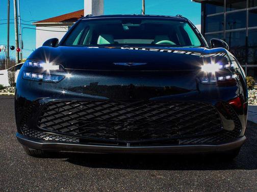 2025 Genesis GV60 Standard AWD