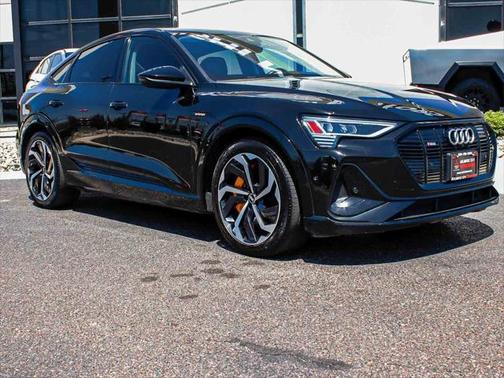 2022 Audi e-tron Sportback S line Premium Plus