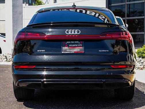 2022 Audi e-tron Sportback S line Premium Plus