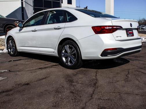 2024 Volkswagen Jetta 1.5T SE