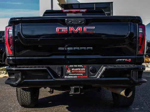2024 GMC Sierra 2500 AT4