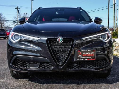 2023 Alfa Romeo Stelvio Veloce AWD