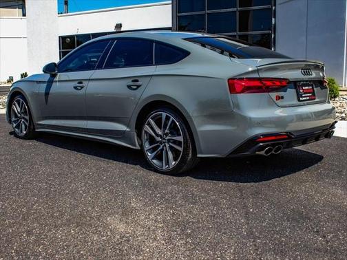2022 Audi S5 3.0T Prestige