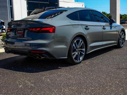 2022 Audi S5 3.0T Prestige