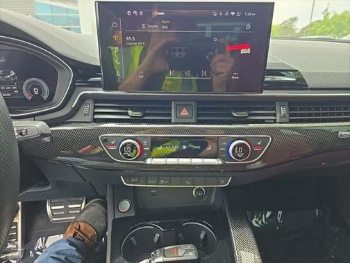 2022 Audi S5 3.0T Prestige
