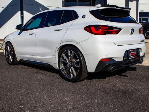 2021 BMW X2 M35i