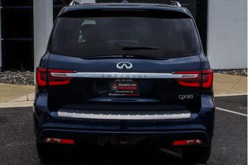 2021 INFINITI QX80 Luxe