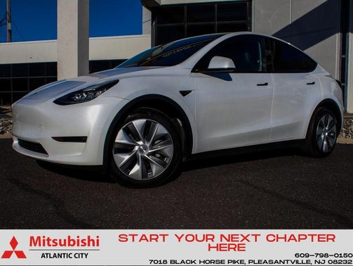 2023 Tesla Model Y Long Range Dual Motor All-Wheel Drive