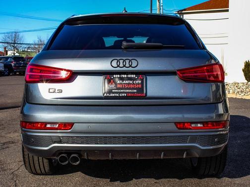 2017 Audi Q3 2.0T Prestige