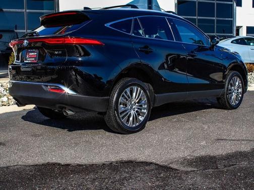 2023 Toyota Venza XLE