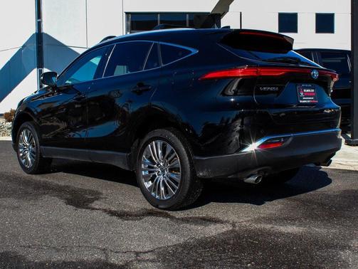 2023 Toyota Venza XLE