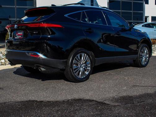 2023 Toyota Venza XLE